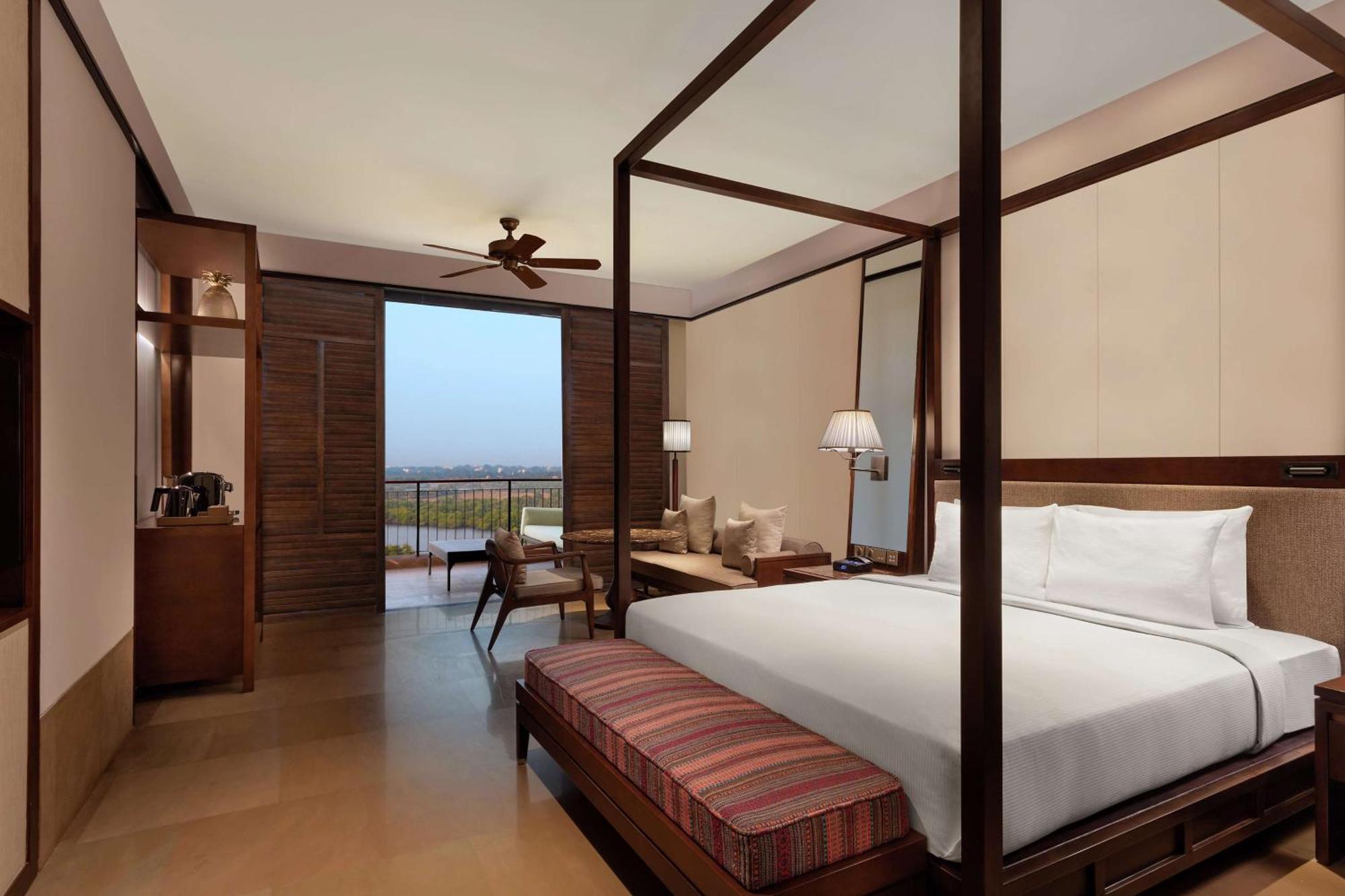 Premium King Room Veranda River View Laundry Happy Hours 4pm to 6pm,1552623166:JPEG